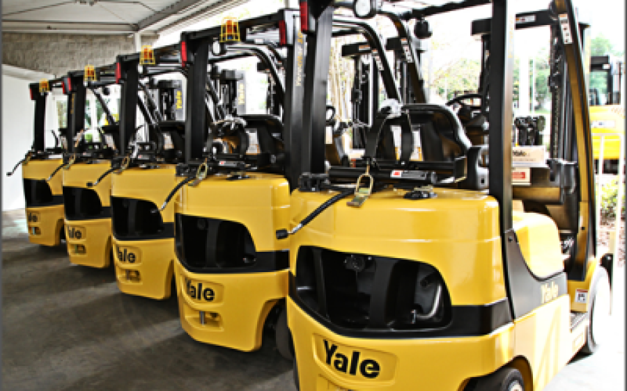 5 yale forklifts